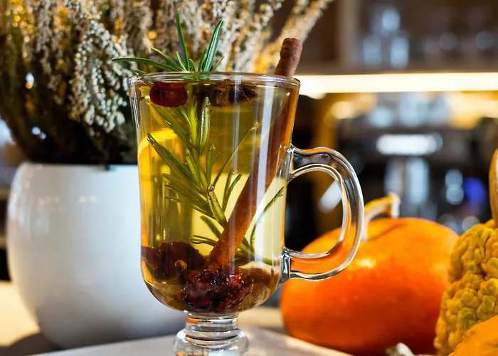 Conrad Comfort Hotel 4*