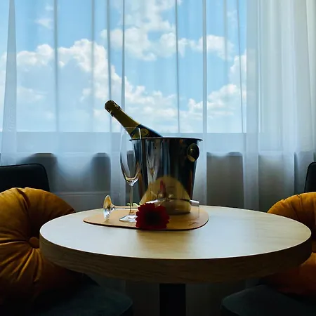 Conrad Comfort Ξενοδοχείο Krasków