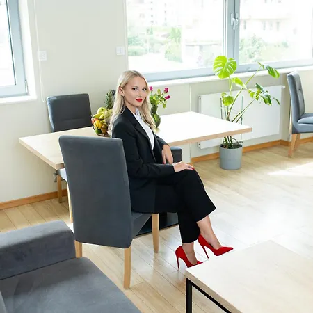 Ξενοδοχείο Conrad Comfort 4*