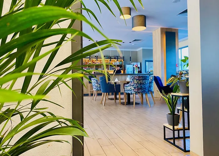 Hotel Conrad Comfort 4*