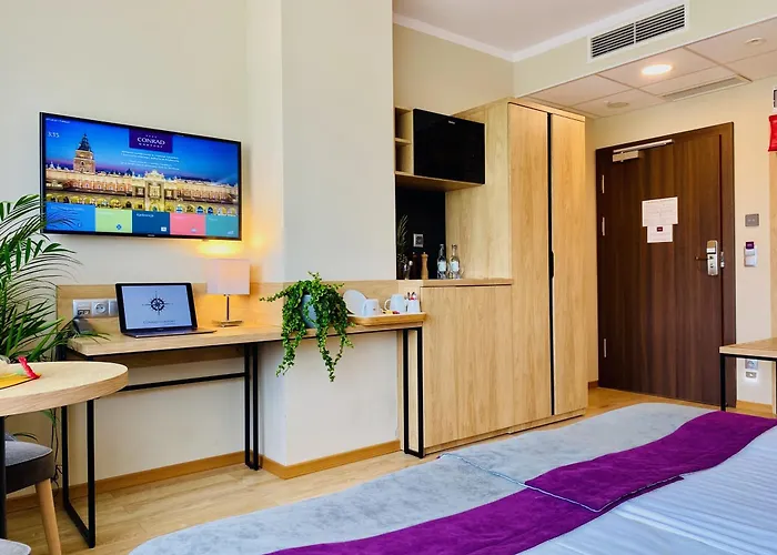 Hotel Conrad Comfort 4*