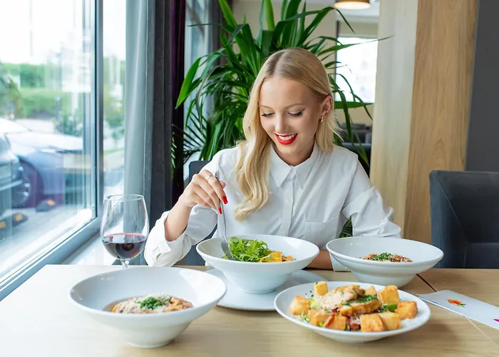 Conrad Comfort Hotel 4*