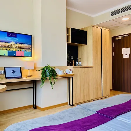 Hotell Conrad Comfort 4*